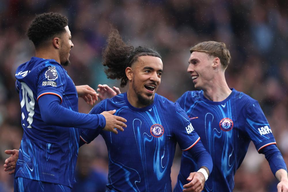 人防守端仍 人防守端仍